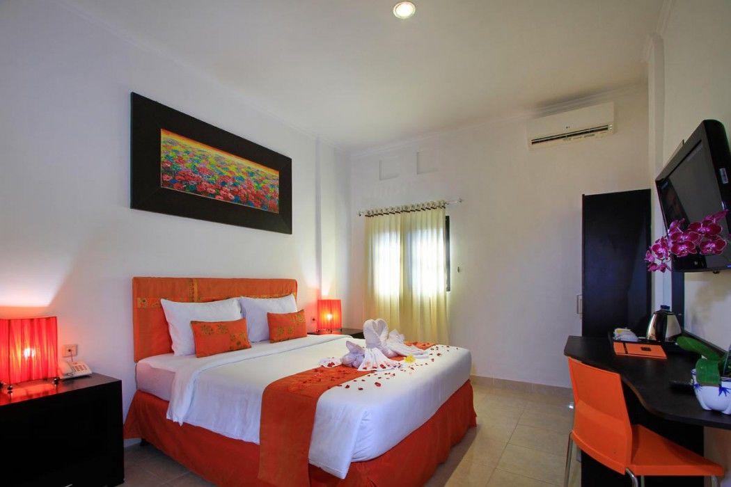 Kubu Anyar Hotel Kuta  Exterior photo